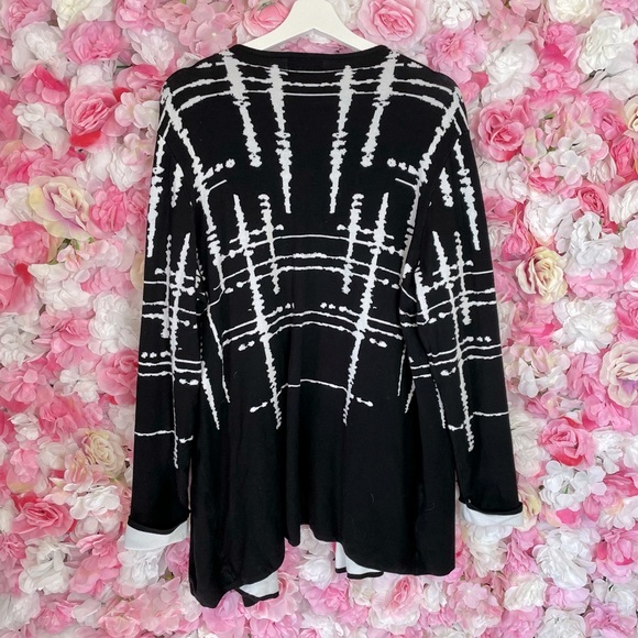 Orly Long Sleeve Open Knit Sweater Sz XL - Picture 5 of 6